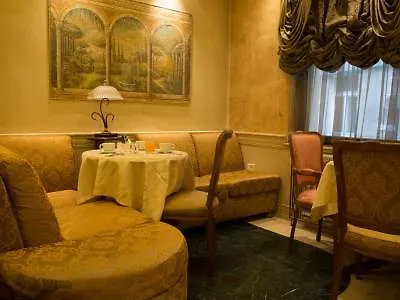 Hotel Zeus Essence Opera Bucareste