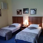 Zeus Essence Opera Szálloda