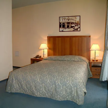 Hotel Zeus Essence Opera