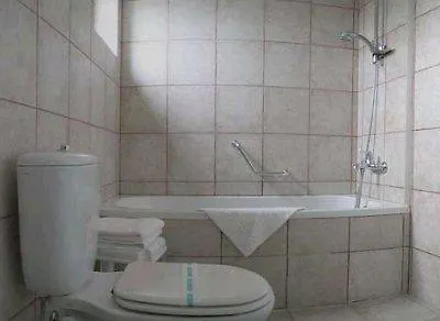 Zeus Essence Opera 3* Bükreş