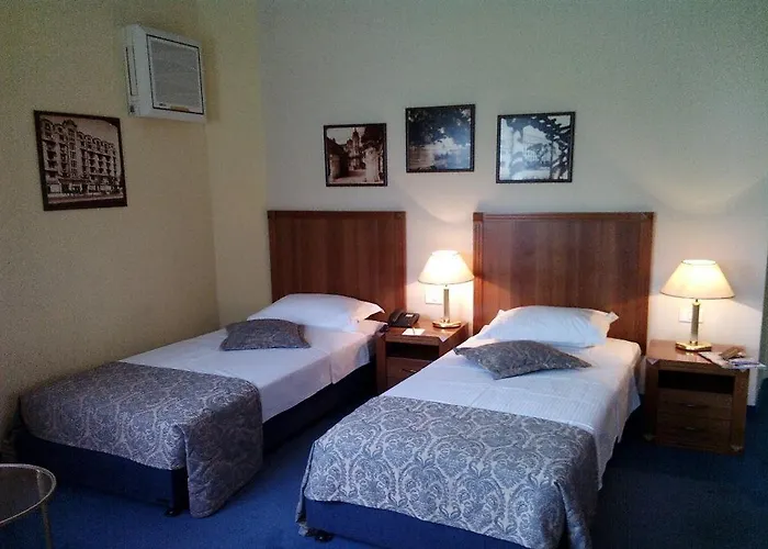 Zeus Essence Opera Otel