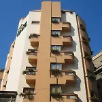 Hotell Zeus Essence Opera
